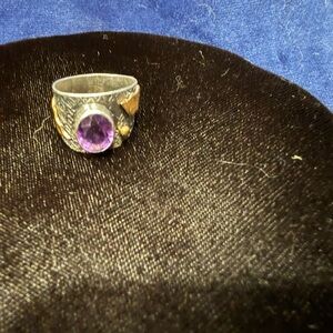 Vintage 925 Sterling Silver Ring w/ Amethyst Stone & Gold Tone Accent